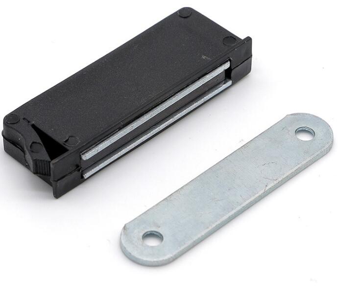 FS6928 Similar to SOUTHCO push-type door lock 02-10-201-10 Magnetic door lock snap-in type